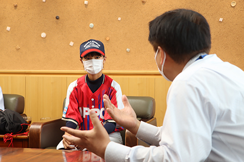 岡藤さんは九州ブロックの中から全国大会の選手として選抜された。