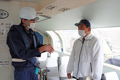 大崎船長に運航時の安全管理についてヒアリング