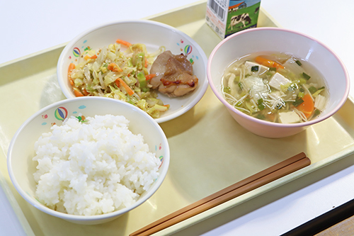 この日提供された「ふく汁」