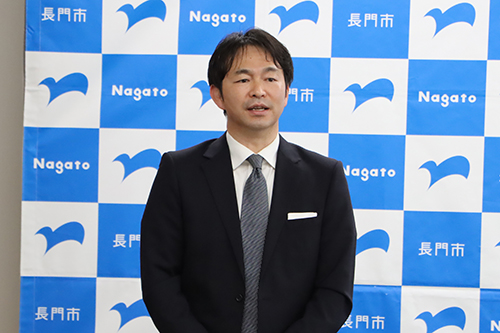 株式会社3inの岩本代表取締役