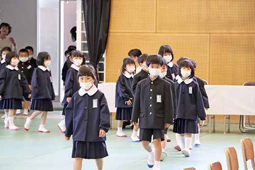 市内の小中学校で入学式が行われた