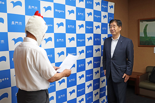江原市長は大会会長就任依頼に対して、快諾した
