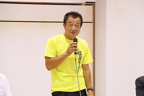「来年に向けてより良い大会に」と話す長谷川実行委員長