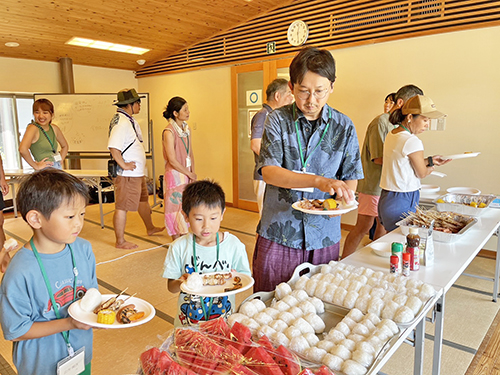 参加者は長門の食を楽しんだ
