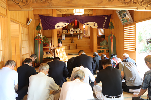 赤崎神社で行われた本殿祭
