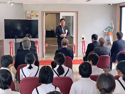 江原市長がお祝いのあいさつ