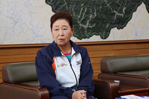 監督も務めるソフトテニスに出場する黒田さん
