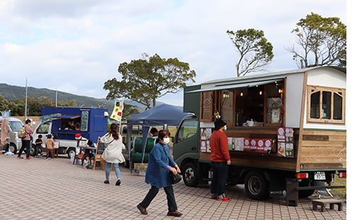 キッチンカーも