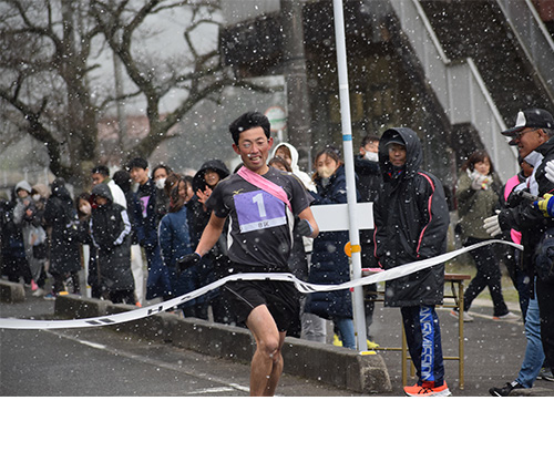 三ケ村チームが優勝を果たした