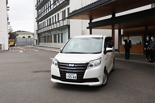 被災地である石川県輪島市へ出発した