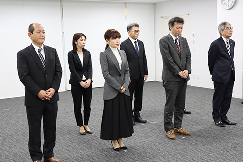 定年退職など7人が辞令交付を受けた