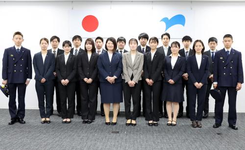 新規採用職員の29人（消防職員2人含む）