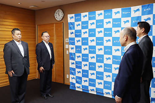 デジタル時代に対応したスマート市役所の実現に取り組む