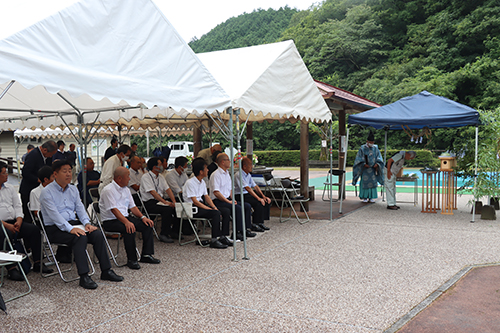 管理団体や地元関係者らが参加