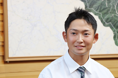 男子シングルスカルに出場する靜間さん