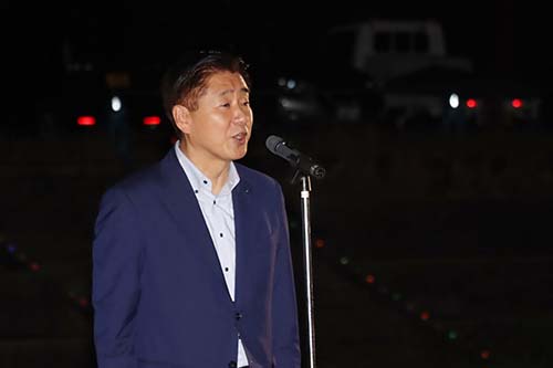 江原市長が激励