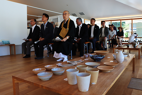 メイン会場の恩湯で特別展示を開催