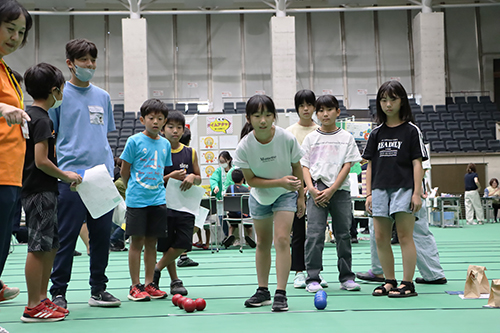 科学あそびやしごと体験、ものづくりを楽しみました