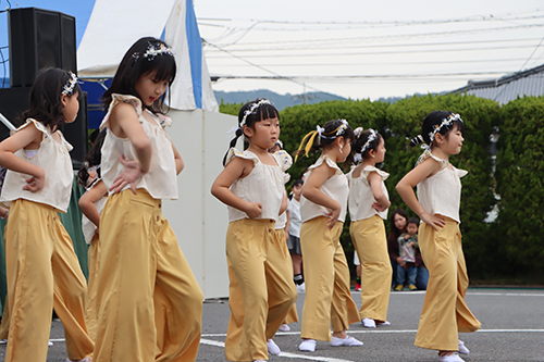 長門ストリートダンス愛好会によるダンスパフォーマンス