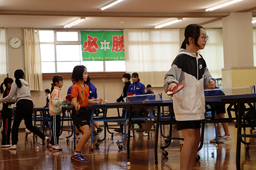 中学校部活動地域移行に係る実証事業を行っています