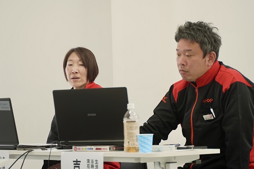 男性育休を取得した状況を紹介する吉賀さん
