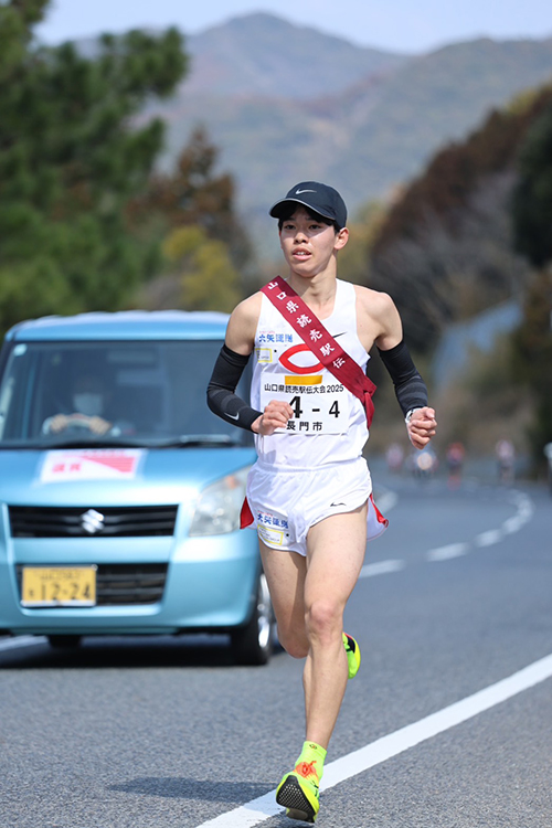 箱根駅伝出場経験もあり、大会で区間新記録を獲得した山崎さん