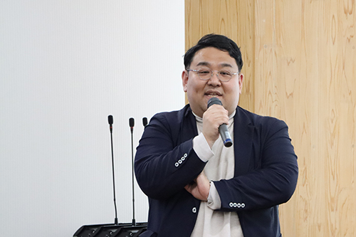 株式会社Magic　Plus高木代表取締役