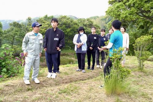 一年を通して定期的な保全活動に取り組まれる