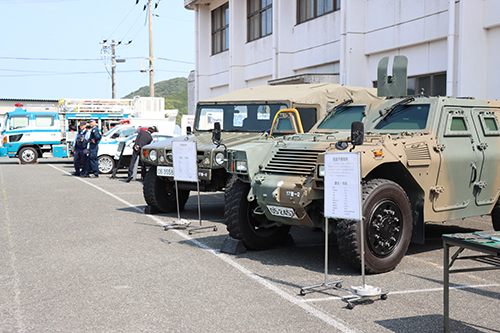 災害車両などの展示