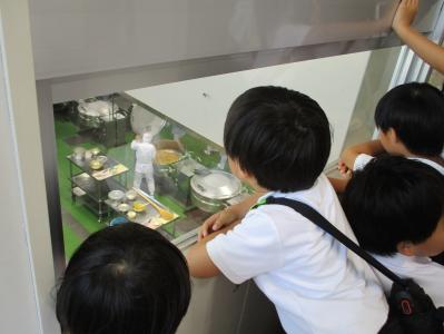 1年社会見学１４