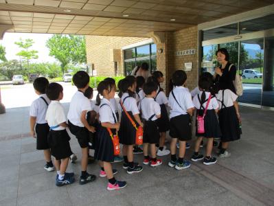 1年社会見学１６