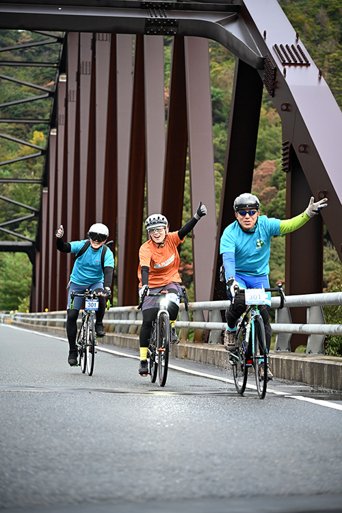バイクを楽しむ様子