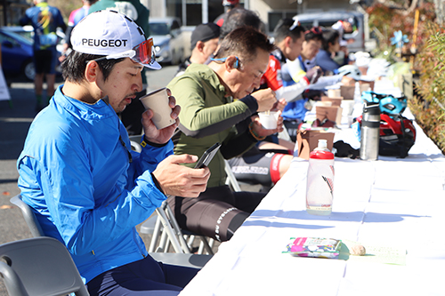 エイドでのおもてなし