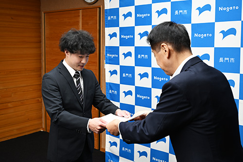 辞令交付の様子