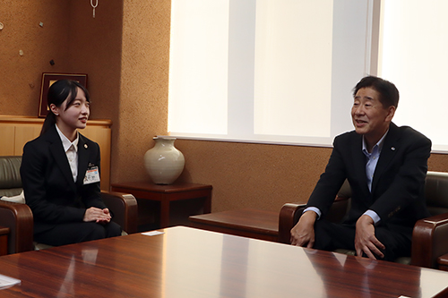 市長から激励の言葉が贈られた