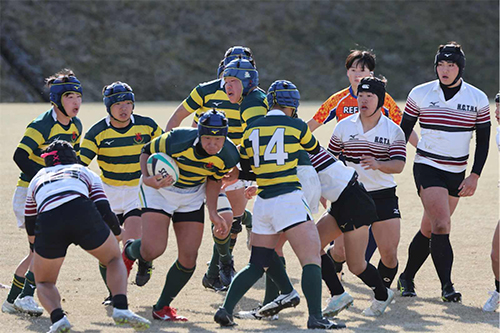 相手をかわして前へ