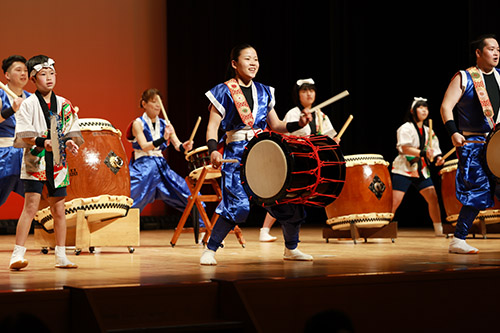 素晴らしいパフォーマンスに会場からは大きな拍手が