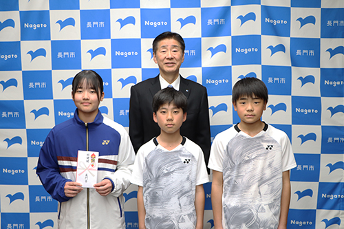 左から竹本さん、先野さん、細田さん