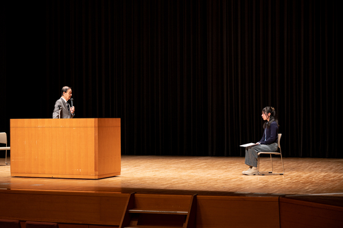 伊藤さんと退団される三鶴さん