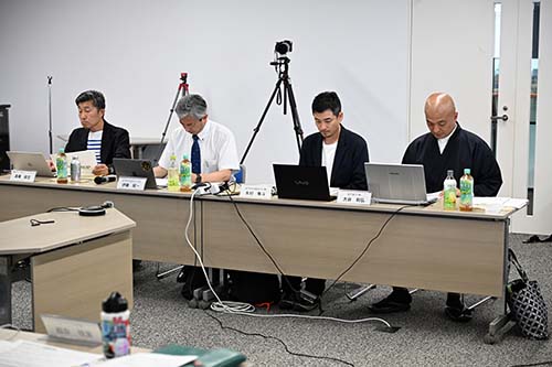 評価委員会の様子