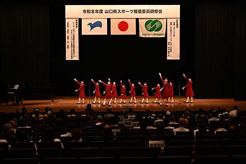 オープニングの様子