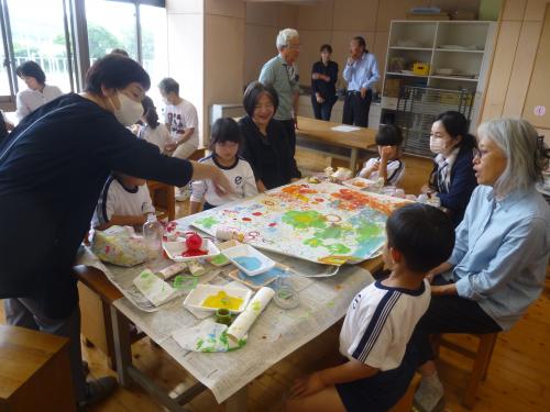 R8カレーサロン1学期2