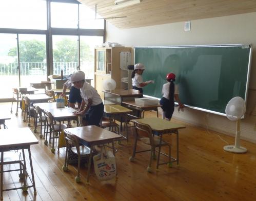 R8　1学期終業式3