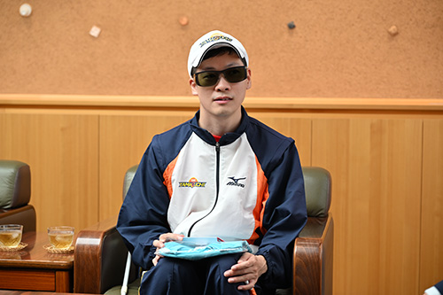フライングディスクについて話す上永さん