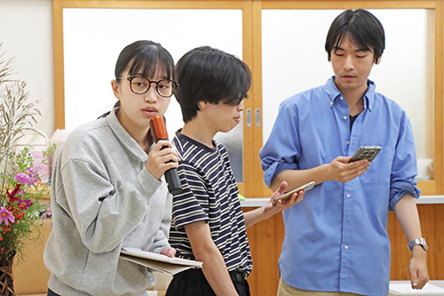 ゆずきちの販売戦略について提案する学生