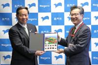 4月18日（月曜日）から1,000シート販売