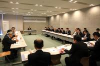 中央への要望活動など平成28年度の事業計画などを承認