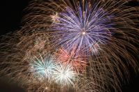恒例となった第62回ながと仙崎花火大会。今年は約3千発の花火が上がった