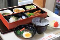 長門市の食材をたっぷり使用した一日限定の「ムカツク食堂」