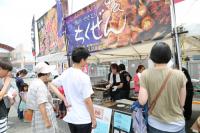 今回はちくぜん総本店の「長門やきとり」がグランプリに輝いた